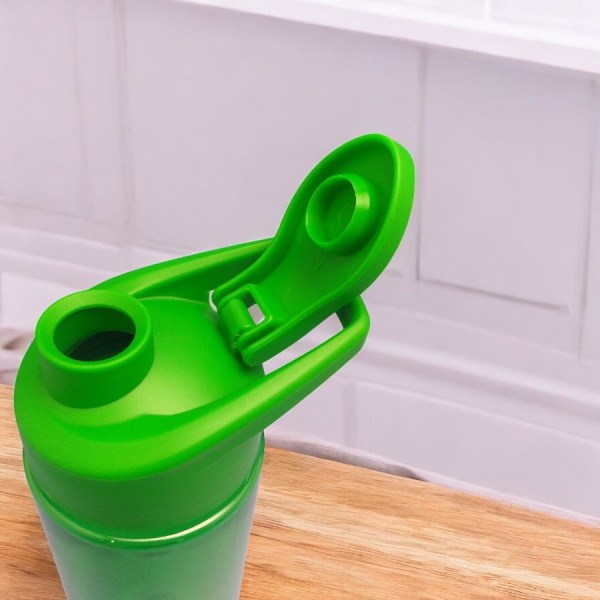 Бутылка для воды  Water Bottle 700 мл., flip-top крышка